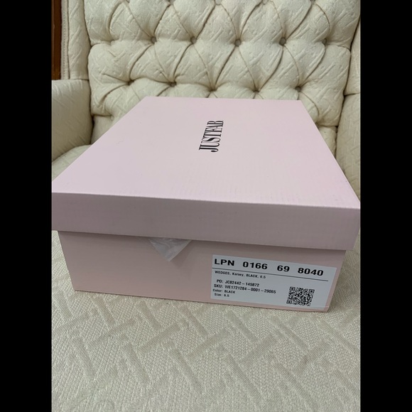 NWT JustFab Wedges - Picture 2 of 4